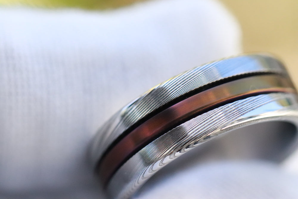 New*8mm Center Titanium & titanium lined, Stainless Damascus (damasteel) wood-grain pattern