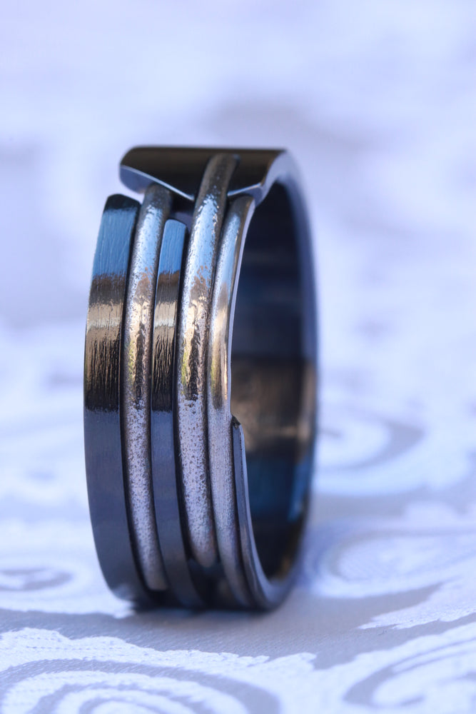 "QUILL" handmade black titanium ring hybrid