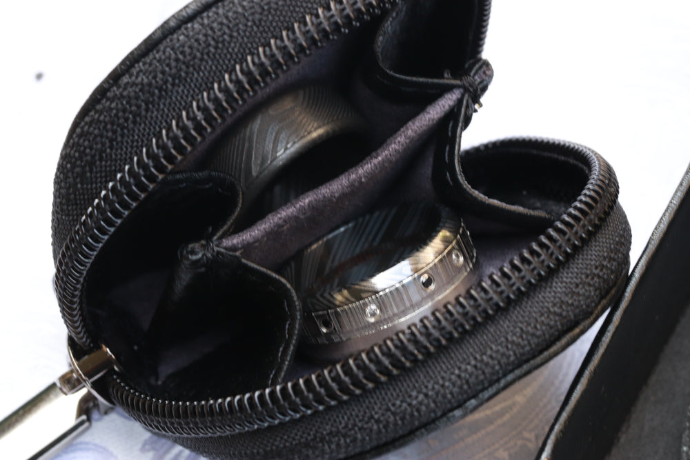 Leather every day carry / ring pouch / edc protection / edc pouch