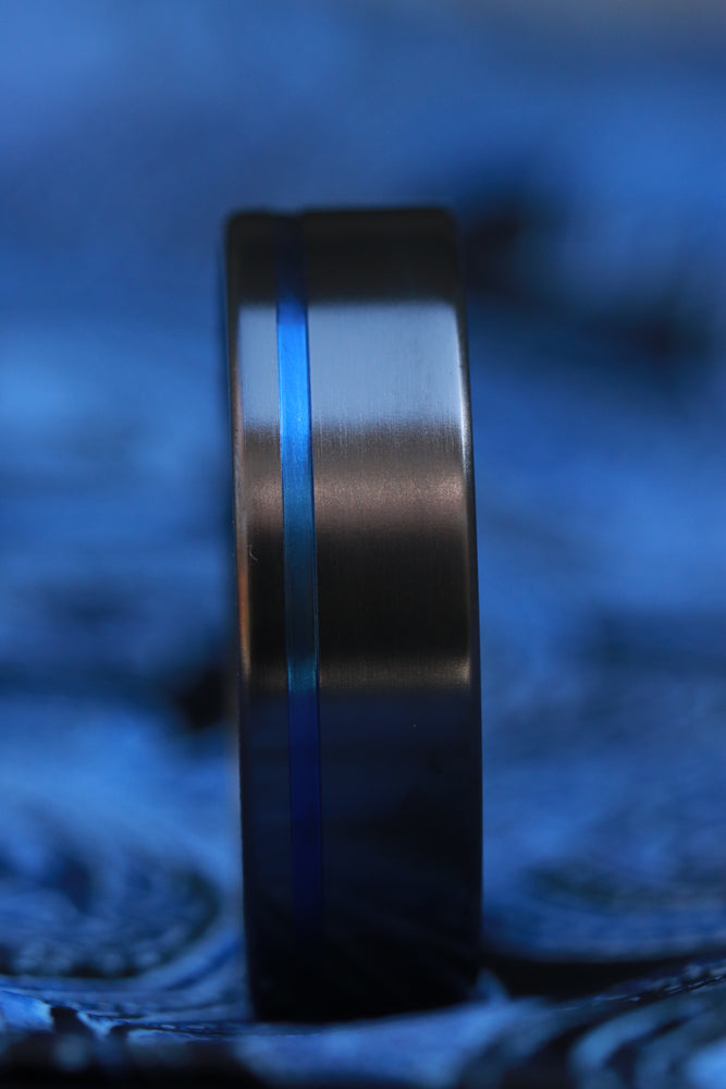 Satin Zirconium ring with groove black rings for men blue groove black ring