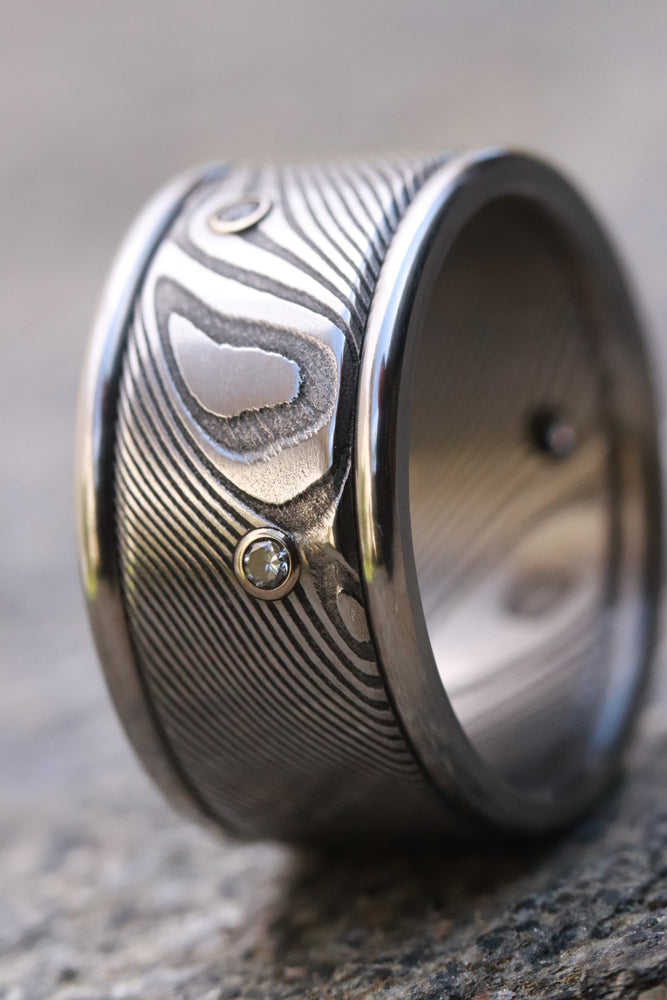 Diamonds and damasteel 12mm customizable ring damascus wave