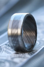 NbZr 10mm wide black zrti & damasteel band