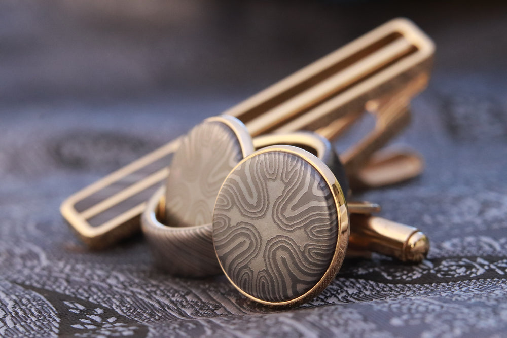 18k  tie clip, cufflink and ring set! yellow gold & black ZrTi/NbZr, domed shape! Niobium zirconium damascus ring