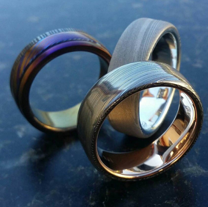 Damascus steel ring 14k or 18k rose Gold & Stainless Damascus damasteel ring &quot;leaf&quot; pattern mens wedding band ( customizable)